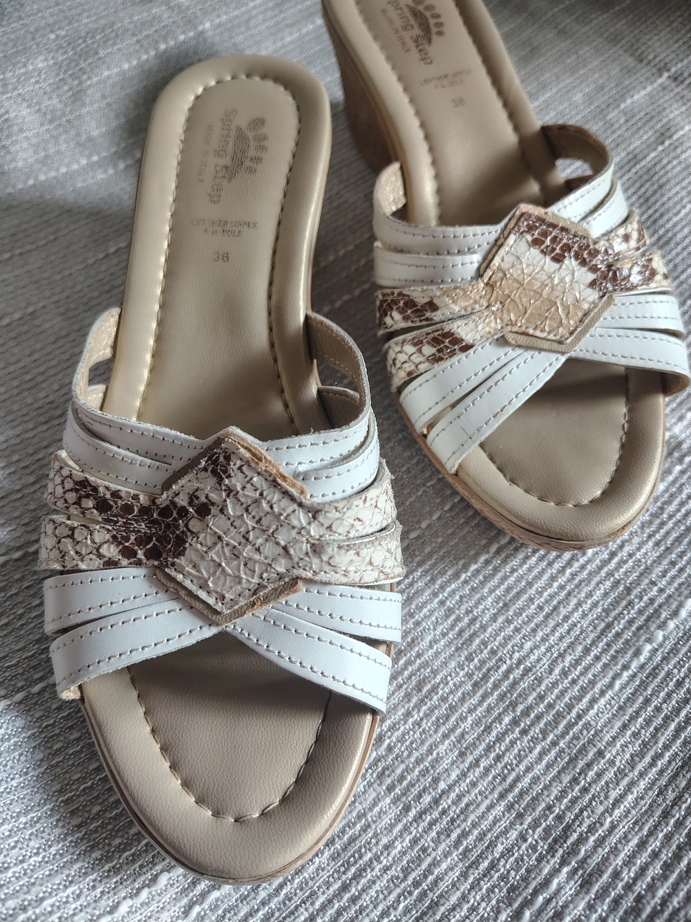 Spring Step White Gold Leather Wedge Slide Sandals Made in Italy EU 38 US 7.5 - Picture 5 of 10